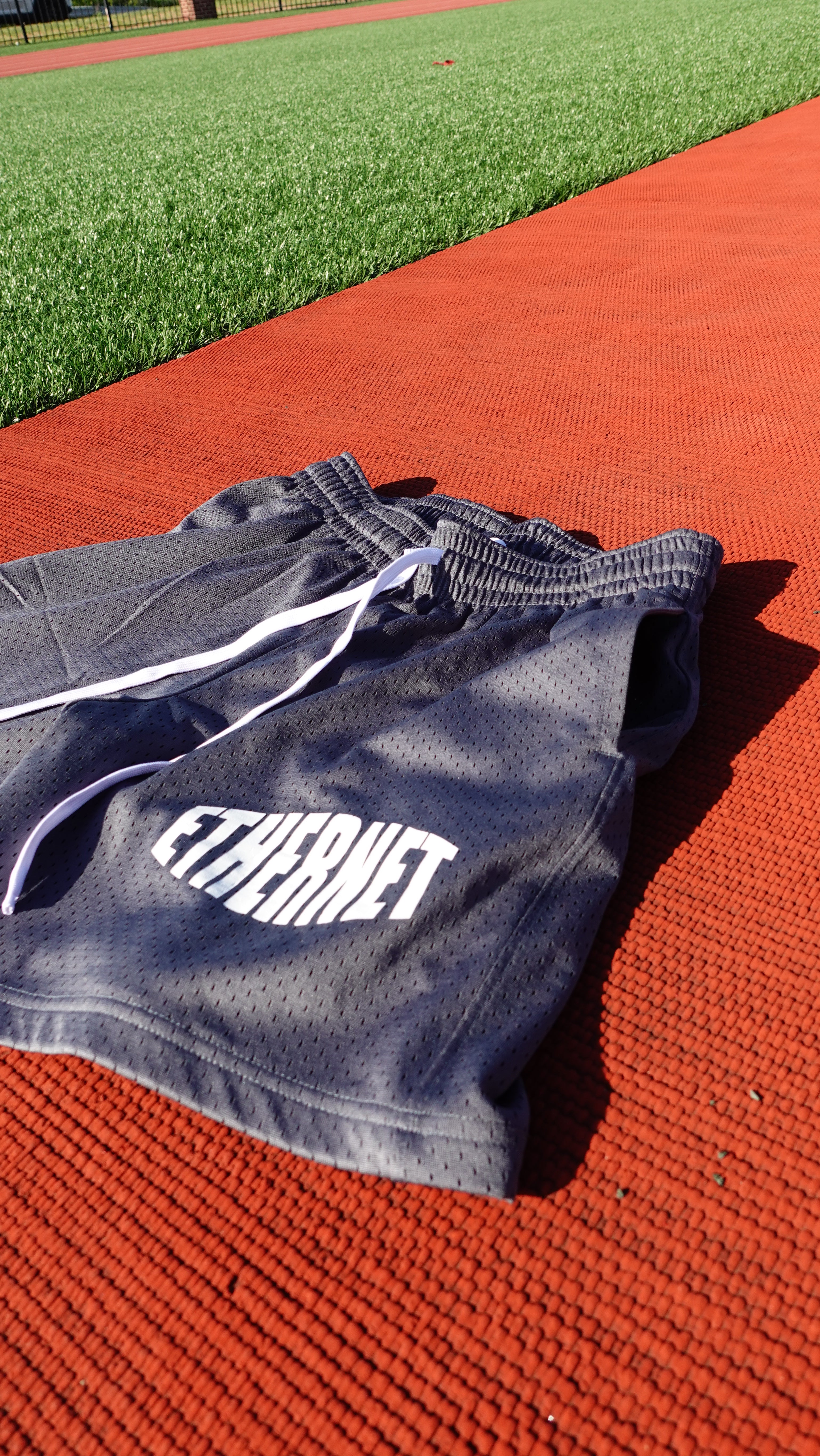 ETHERNET MESH SHORTS - GREY