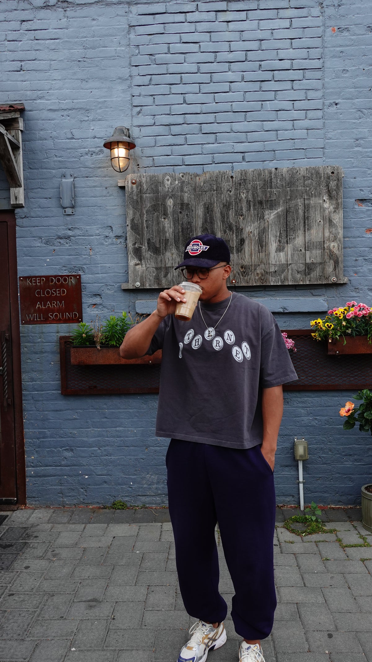 STAY CONNECTED TEE