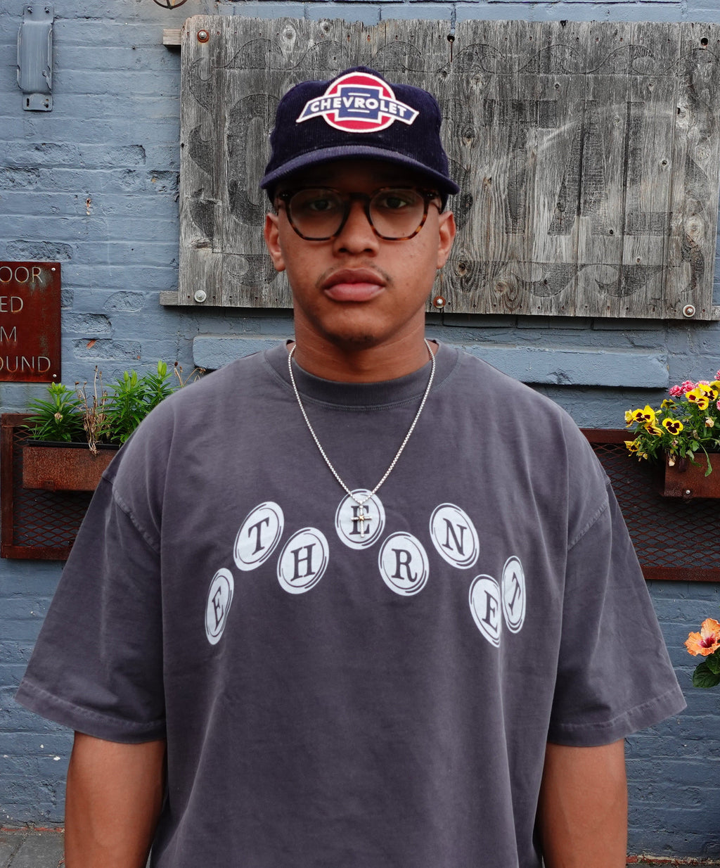 STAY CONNECTED TEE